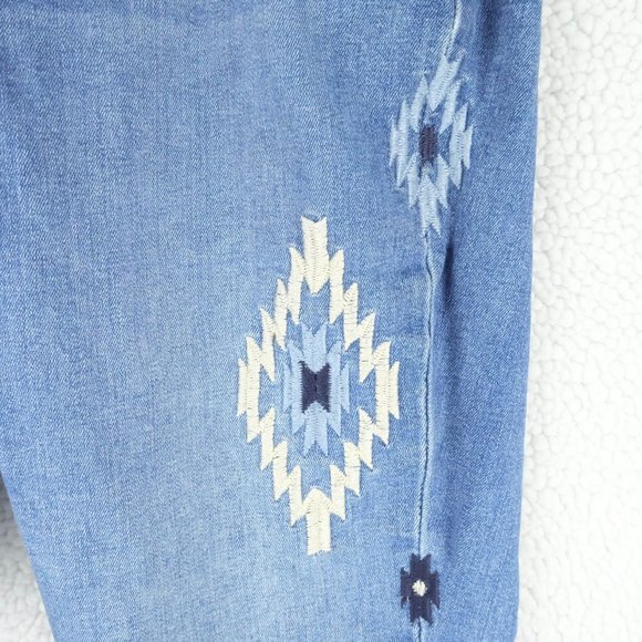 Chaps Jeans Womens 10P Petite Blue Southwestern Argyle Tapered Stretchy Denim - Picture 3 of 12